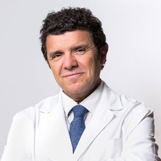 Dr. Ramón Vila-Rovira - Cirujano Plástico